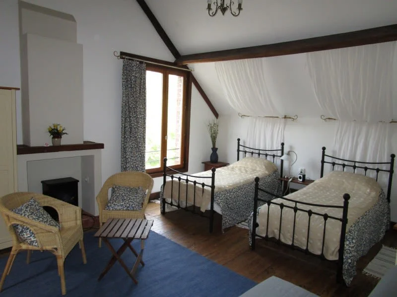 Elizabeths room 3